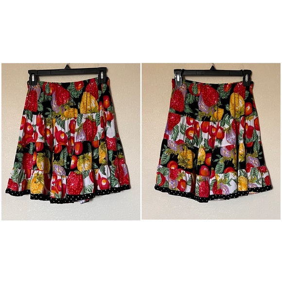 Vintage 90s Mod Retro Faith Strawberry Cherry Fruit Print Polka Dot Mini Skirt - Picture 4 of 11